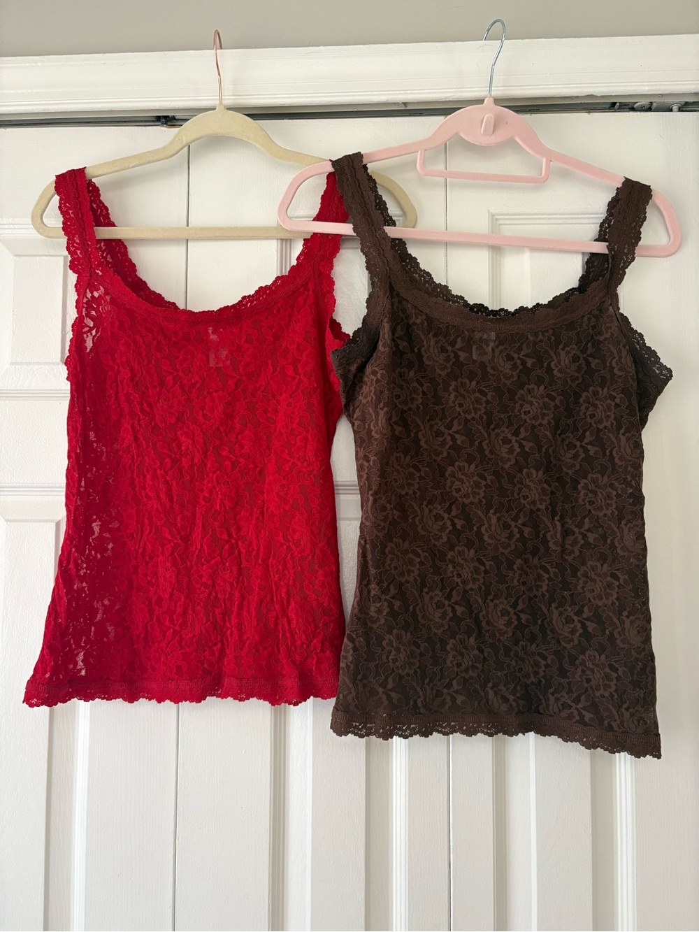 Hanky Panky Lace Camisole Set in Red and Brown